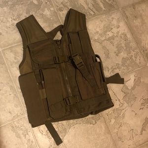 Tactical airsoft vest
